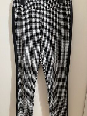 Designer Jane & John | Women’s Black and White Stretch Pants